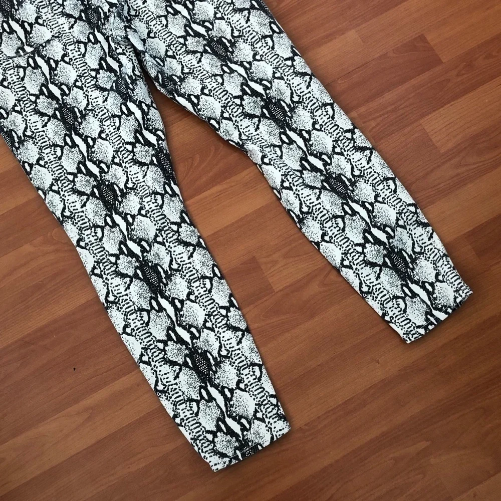 Frame All High Rise Cigarette Python Print Jeans